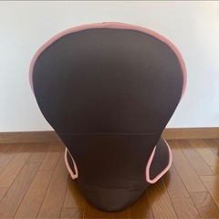 背筋がGUUUN 美姿勢座椅子 肉厚クッション 14段階リクライニングの画像