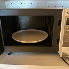 電子レンジ（オーブン、トースター機能付き）の画像