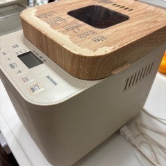2023年製　ホームベーカリー　アイリスオーヤマの画像