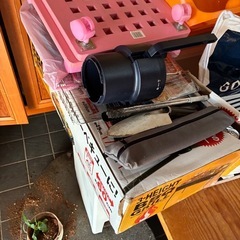 引っ越しのため、二日間限定　食器　フライパン　調理器具　アンパンマンジャングルジム　ブランコ　鉄棒　シルバニア　システムデスク　日用品　IKEA タンス　ニトリ　食器棚　ベッド　ハンガーラック　物干し竿　おもちゃ　デスク　バーベキュー用品　大型家具など多数の画像