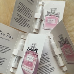 Dior 香水 サンプルまとめ売り スプレータイプの画像