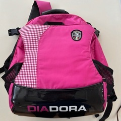 【DIADORA 】ピンク ラケットバッグの画像