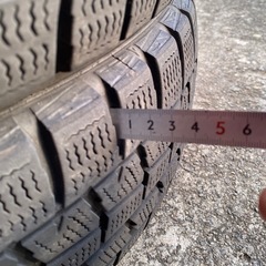 ダンロップ　ウィンターマックス スタッドレス　175/65r14の画像