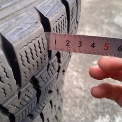 ダンロップ　ウィンターマックス スタッドレス　175/65r14の画像