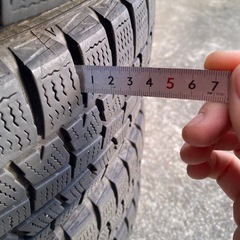 ダンロップ　ウィンターマックス スタッドレス　175/65r14の画像