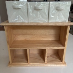 【未使用】木製3段ラックキャニスター3個付き
の画像