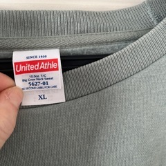 アスレティア　モスグリーンスウェット　　トレーナー　XLの画像