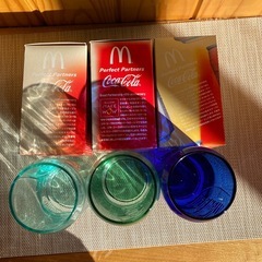 コカコーラのコップの画像