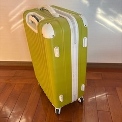 スーツケースの画像