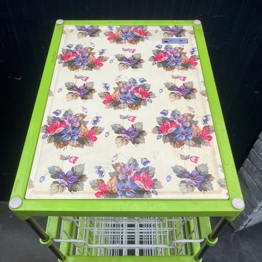 昭和レトロ　ワイヤーラック　スライドラック グリーン　8段　キッチン棚 昭和レトロ ワイヤーラック スライドラック グリーン 8段 キッチン棚