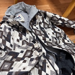 男子150cmスキーウェア（上下セット）の画像