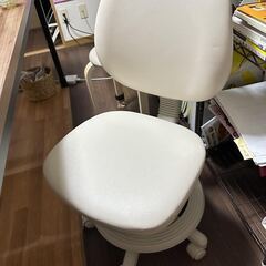 椅子もらってくださいの画像