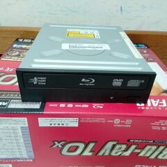 バッファロー　S-ATA接続　デスクトップPC内蔵型　BDドライブ　10倍速　BR-H1016BS-BK　中古　送料が高いので取りにこれる方限定の画像