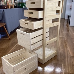 バタフライキッチンストッカー【町田市再生家具】　252635の画像