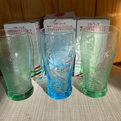 コカコーラのコップの画像