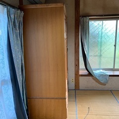 洋服ダンス
の画像