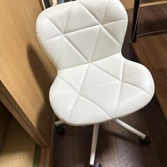 椅子もらってくださいの画像