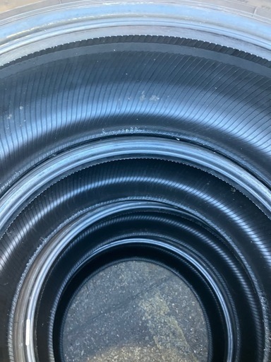 タイヤ　ブリヂストン　235/45r18