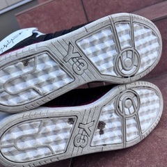 Y-3 ハイカットスニーカーの画像