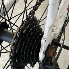 クロスバイク 26インチ　軽量アルミ製（約12kg）フレーム シマノ外装7段 の画像