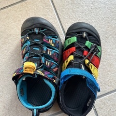 keen キッズサンダル　19センチの画像