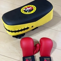 空手防具の画像