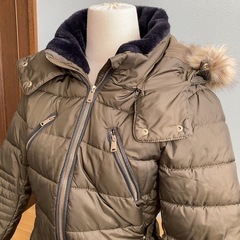 美品　ZARA ダウンコート  Aライン ファーフード付き　の画像