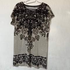 新品未使用 チュニック 重ね着 ベージュ M～Lの画像