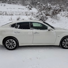 【決まりました】日産 フーガ 4WDの画像