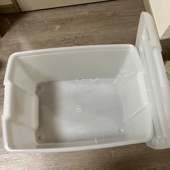 アイリスオーヤマ プラスチック衣装ケースの画像