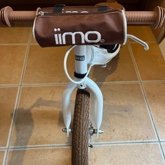 iimoキックバイク   ストライダー   の画像