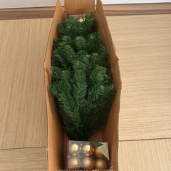 クリスマスツリー　　90cm  
オーナメント付きの画像