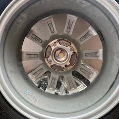 【取引中】カローラフィールダー使用　スタッドレスタイヤ付きホイールの画像