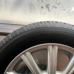 【取引中】カローラフィールダー使用　スタッドレスタイヤ付きホイールの画像