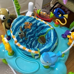 ジャンパー　ファインディングニモ　ディズニー　の画像