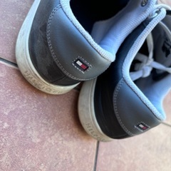 トミーヒルフィガー スニーカーの画像