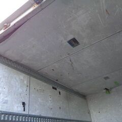 トラックコンテナ 箱 3250x1890x2180 ジャンク品 アルミバン 冷凍冷蔵 保冷 倉庫 物置 ガレージ コンテナハウス 愛媛よりの画像