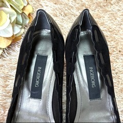 美品 INGEBORG インゲボルグ パンプス リボン ブラック M 23.5㎝の画像