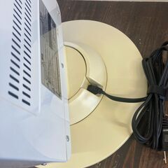 O-1929🤩2022年製 YAMAZEN 電気ストーブ DS-M093（W） （ホワイト）の画像