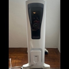  ヒーター デロンギ ユニカルド オイルヒーター　delonghi 8畳 10畳 1200W 直営店限定モデル 暖房器具 電気ヒーター 省エネ  の画像