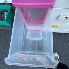 キャラクター収納ケースの画像