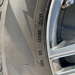 RAV4 CX5 ハリアー　225/65r17 
スタッドレスタイヤの画像