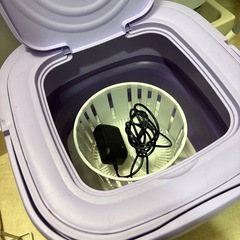 折りたたみ小型洗濯機の画像