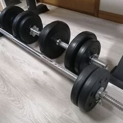 筋トレセット！ベンチ台、ダンベル、バーベルの画像