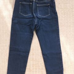 （東京・引き取り）ユナイテッドアローズのジーパン145cmの画像