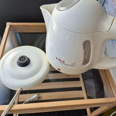 T-falの白いケトルをお譲りします！の画像