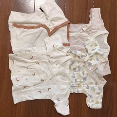 ベビー50-60 冬〜春先の肌着やロンパースなどの画像