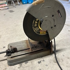 マキタ高速カッターの画像