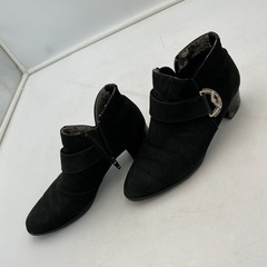 ショートブーツ　23.5EE 23.5cmの画像