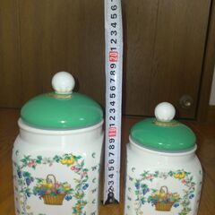 陶器　2個　の画像